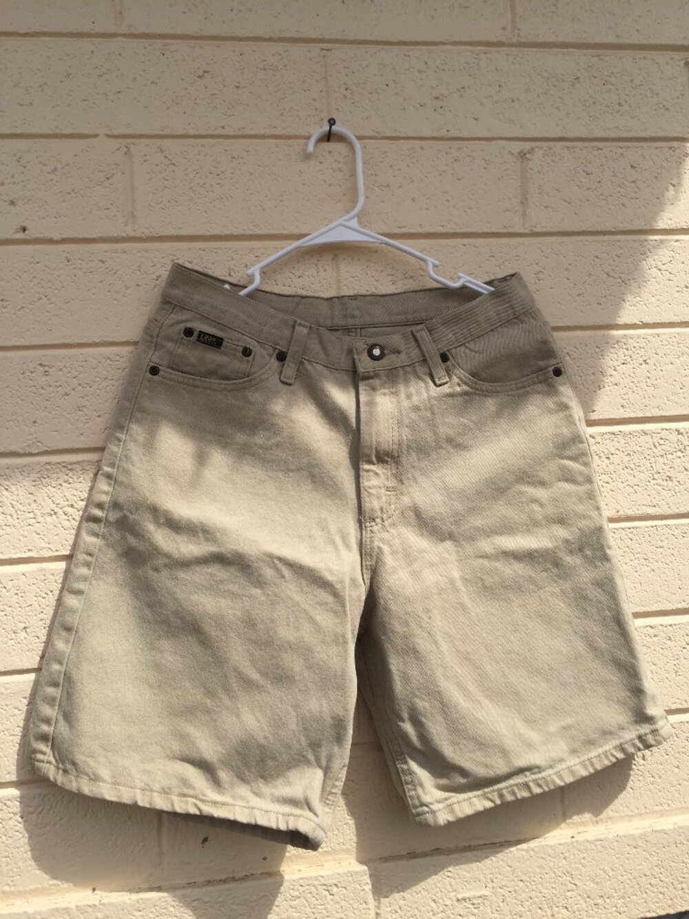 Vintage Y2K Lee Relaxed Fit Straight Leg Shorts, size 31